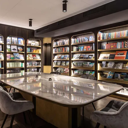 Hotel Radisson Collection Hotel, Palazzo Touring Club 5*