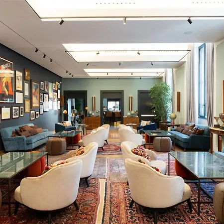 Radisson Collection Hotel, Palazzo Touring Club Отель Милан
