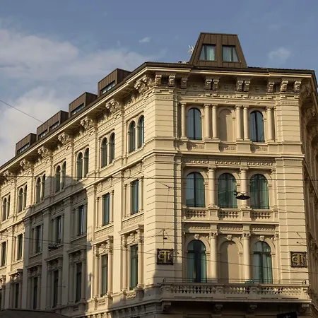 Radisson Collection Hotel, Palazzo Touring Club 5* 밀라노