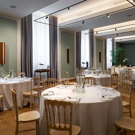 Radisson Collection Hotel, Palazzo Touring Club 호텔