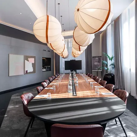 Radisson Collection Hotel, Palazzo Touring Club 밀라노