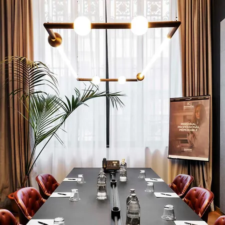 호텔 Radisson Collection Hotel, Palazzo Touring Club 밀라노