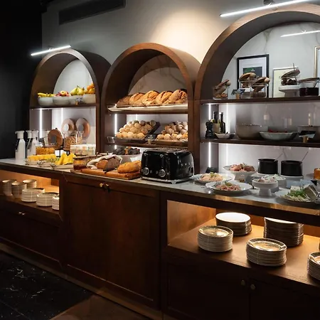 Palazzo Touring Club Milan, A Radisson Collection Hotel