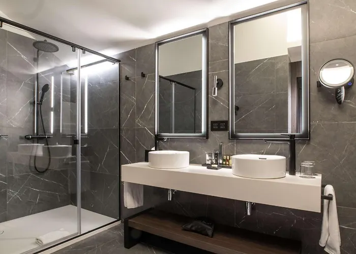 Palazzo Touring Club Milan, A Radisson Collection Milano