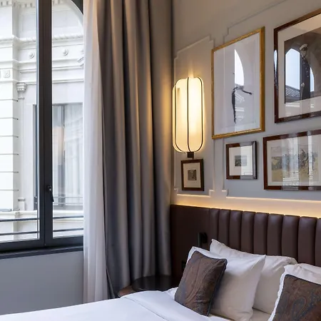 Szálloda Palazzo Touring Club Milan, A Radisson Collection