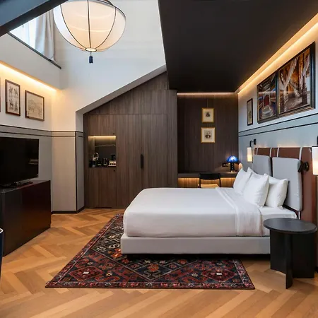 Palazzo Touring Club Milan, A Radisson Collection Hotel Milán